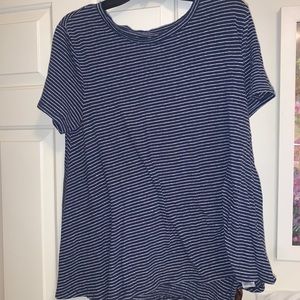 striped old navy tee shirt